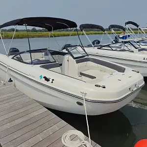 2023 Bayliner Dx2200