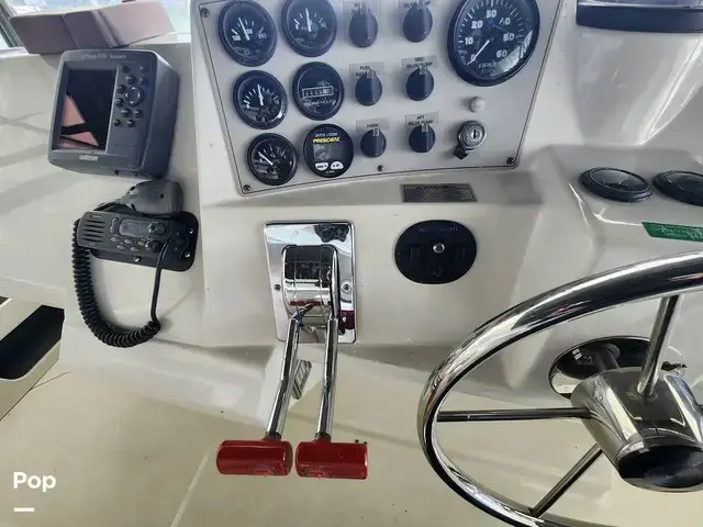 Carver 404 Cockpit Motor Yacht