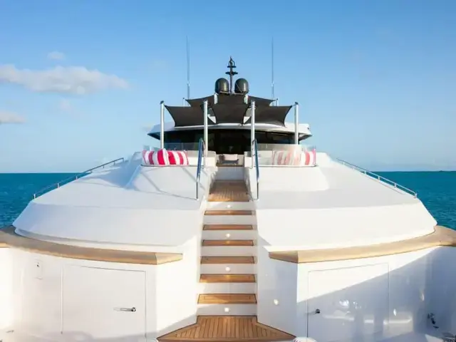 Trinity Yachts 160