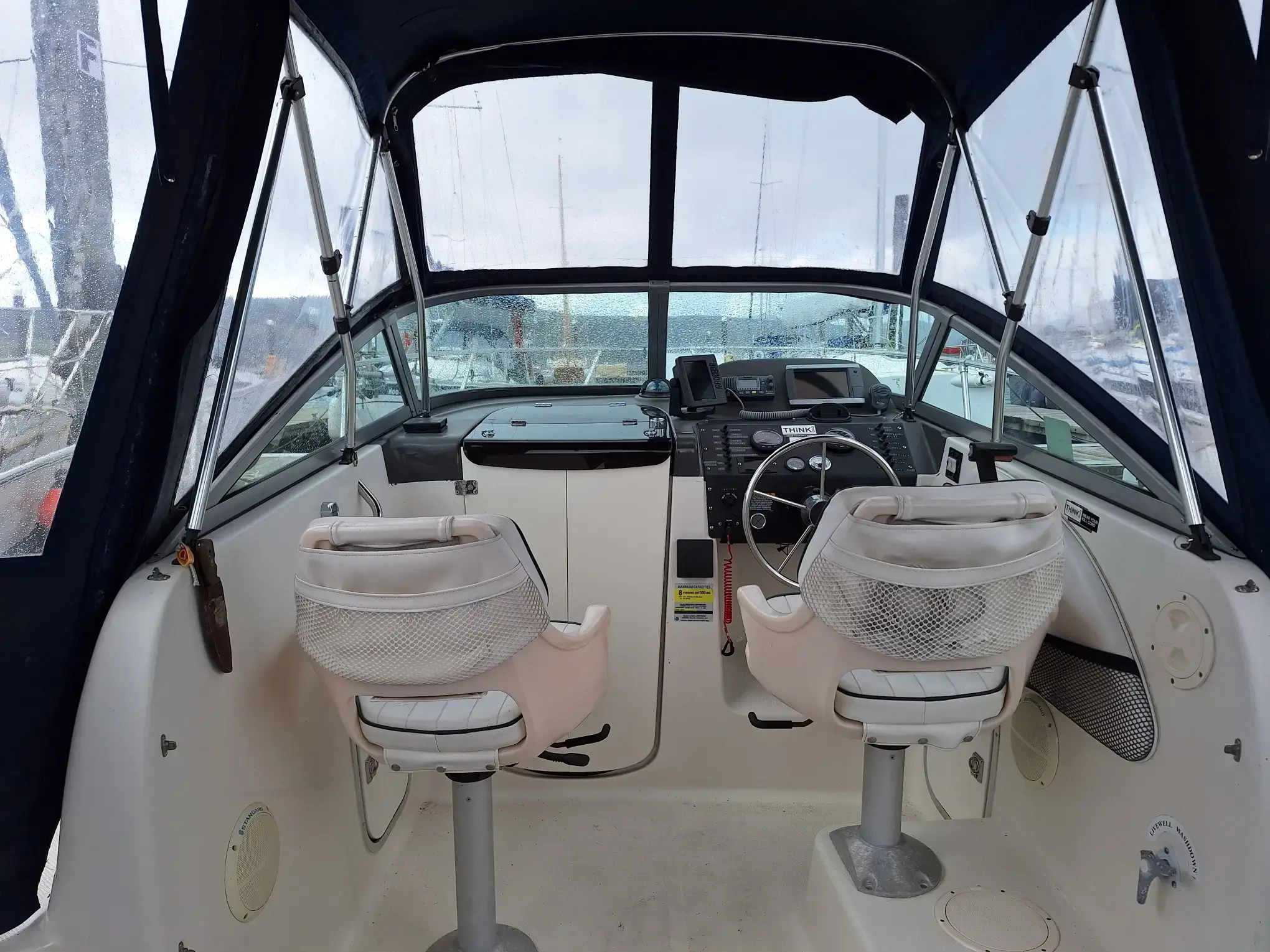 2000 Bayliner 2052 trophy