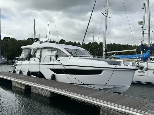 Sealine C430