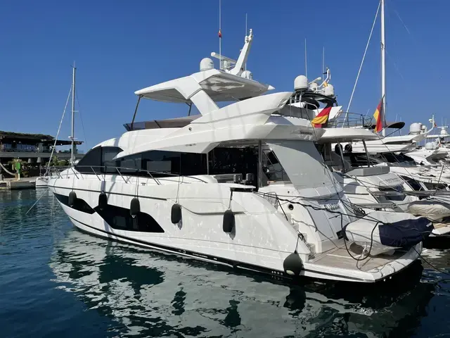 Sunseeker Manhattan 66