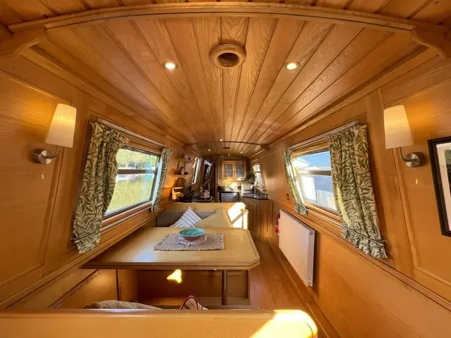 Aqualine Boats 60' Semi Trad Narrowboat