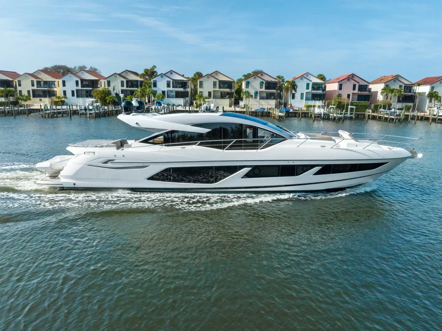 2018 Sunseeker predator 74