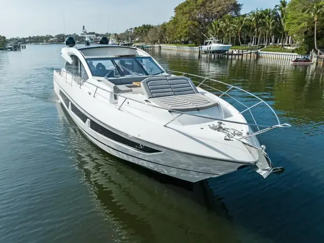 Sunseeker Predator 74