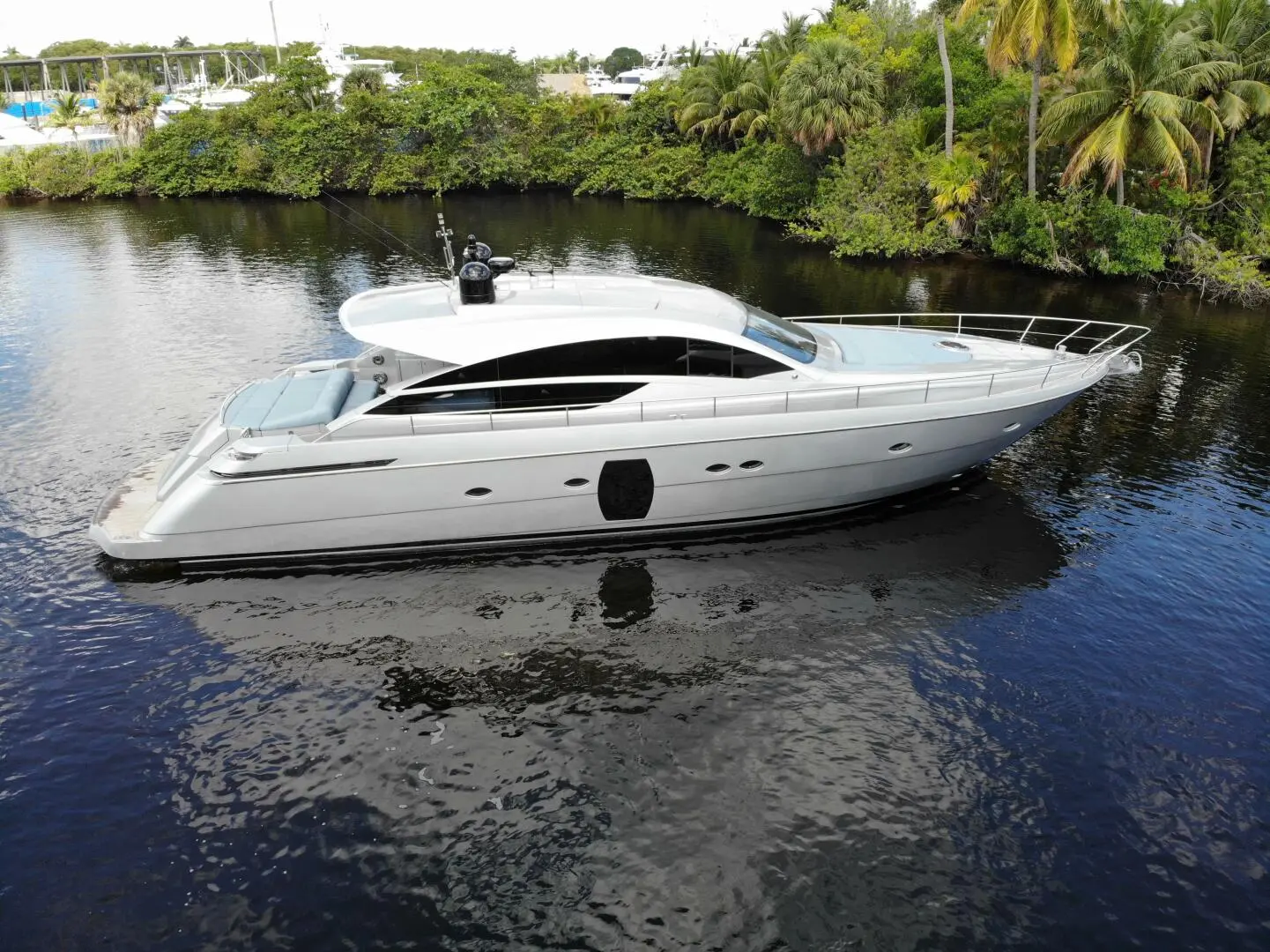 2012 Pershing 64