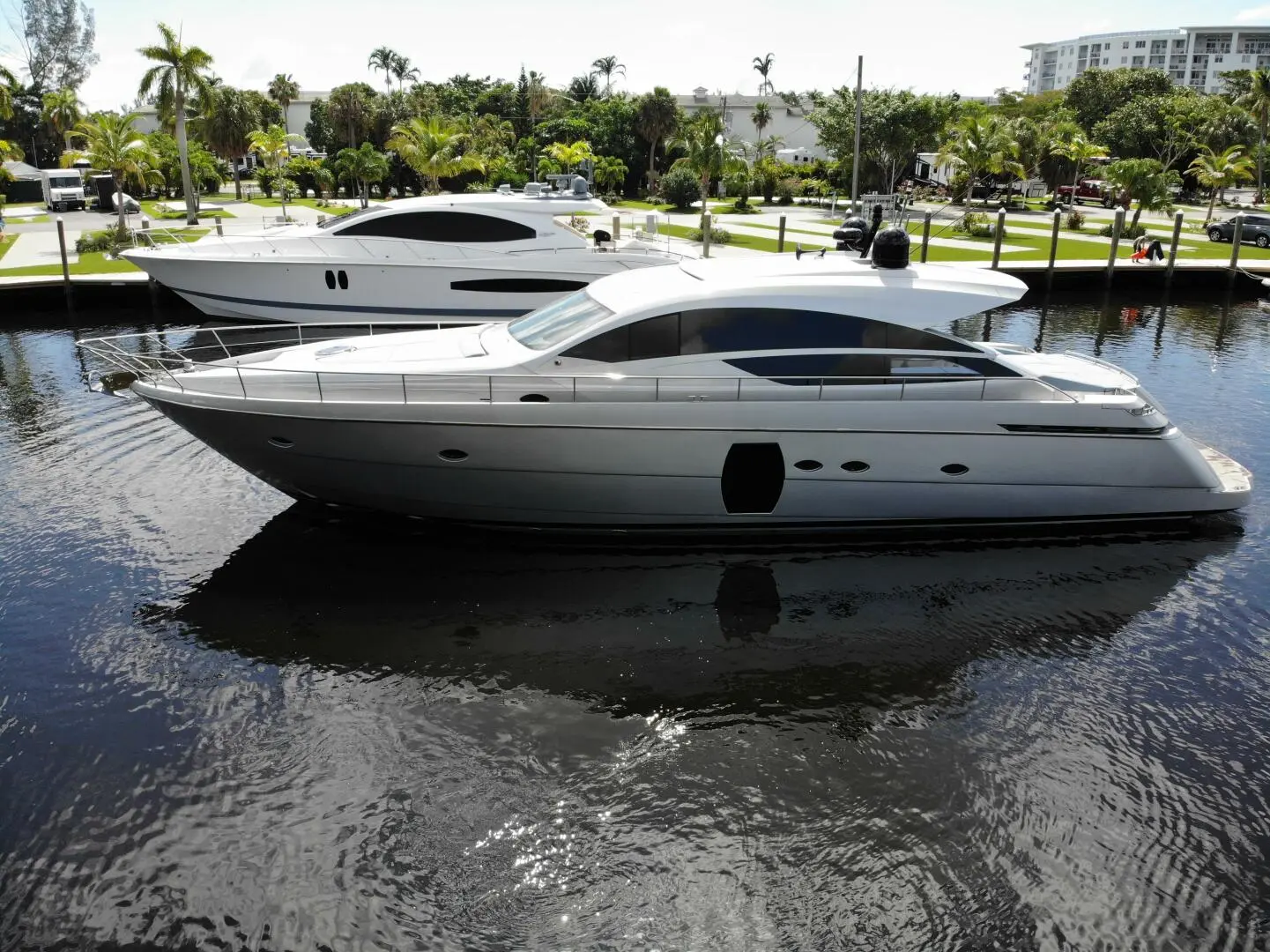 2012 Pershing 64