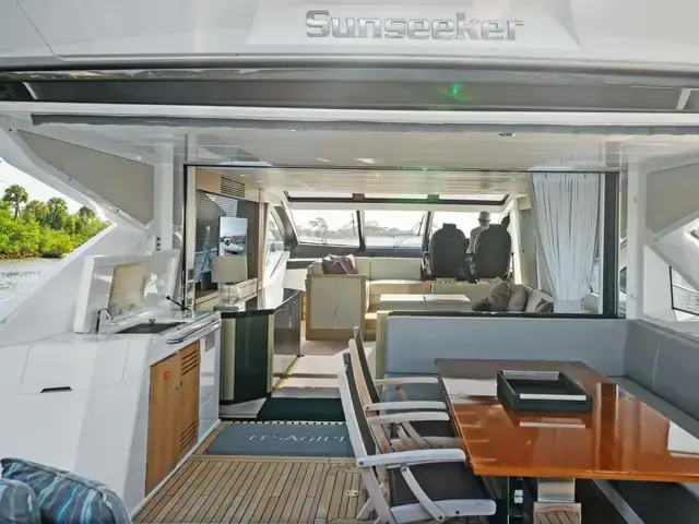 Sunseeker Predator 74