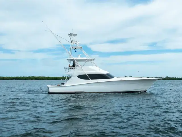 Hatteras Gt 60