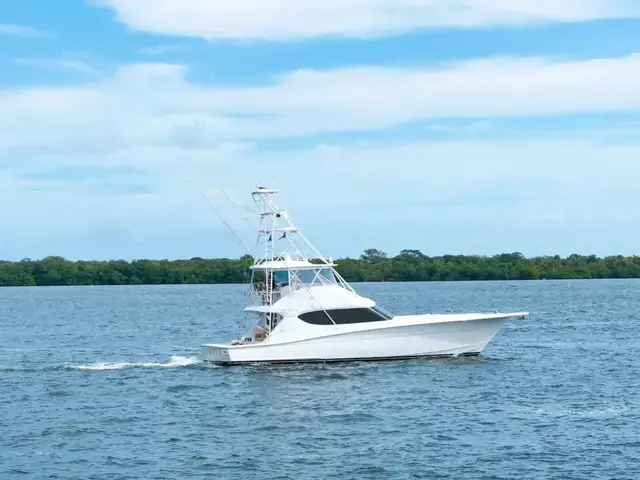 Hatteras Gt 60