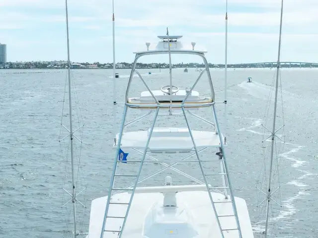 Hatteras Gt 60