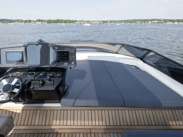 Okean 52