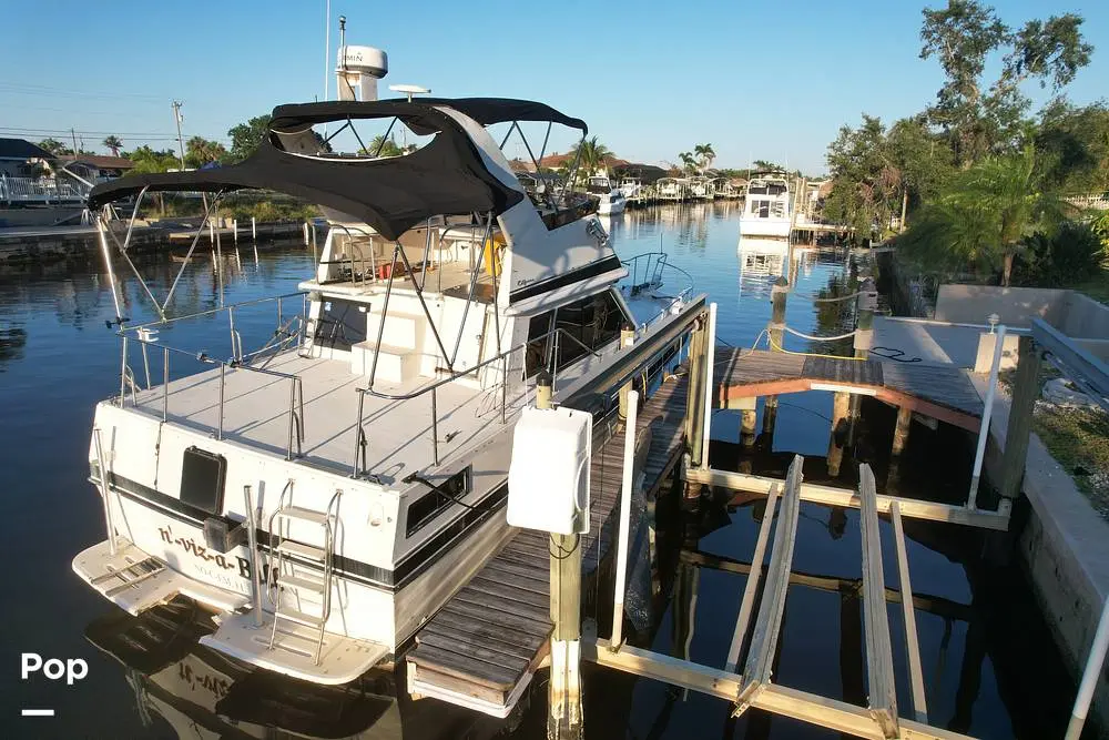 1986 Californian 35 motor yacht