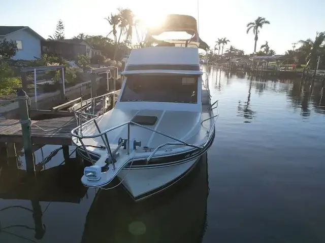 Californian 35 Motor Yacht