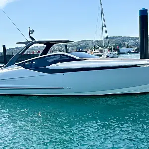 2023 Fairline F Line 33