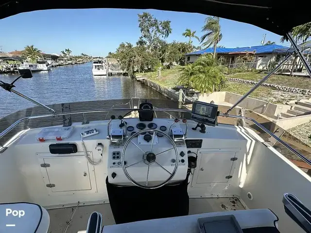 Californian 35 Motor Yacht