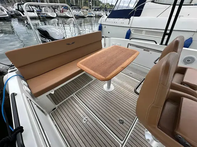 Beneteau Flyer 8 Sundeck