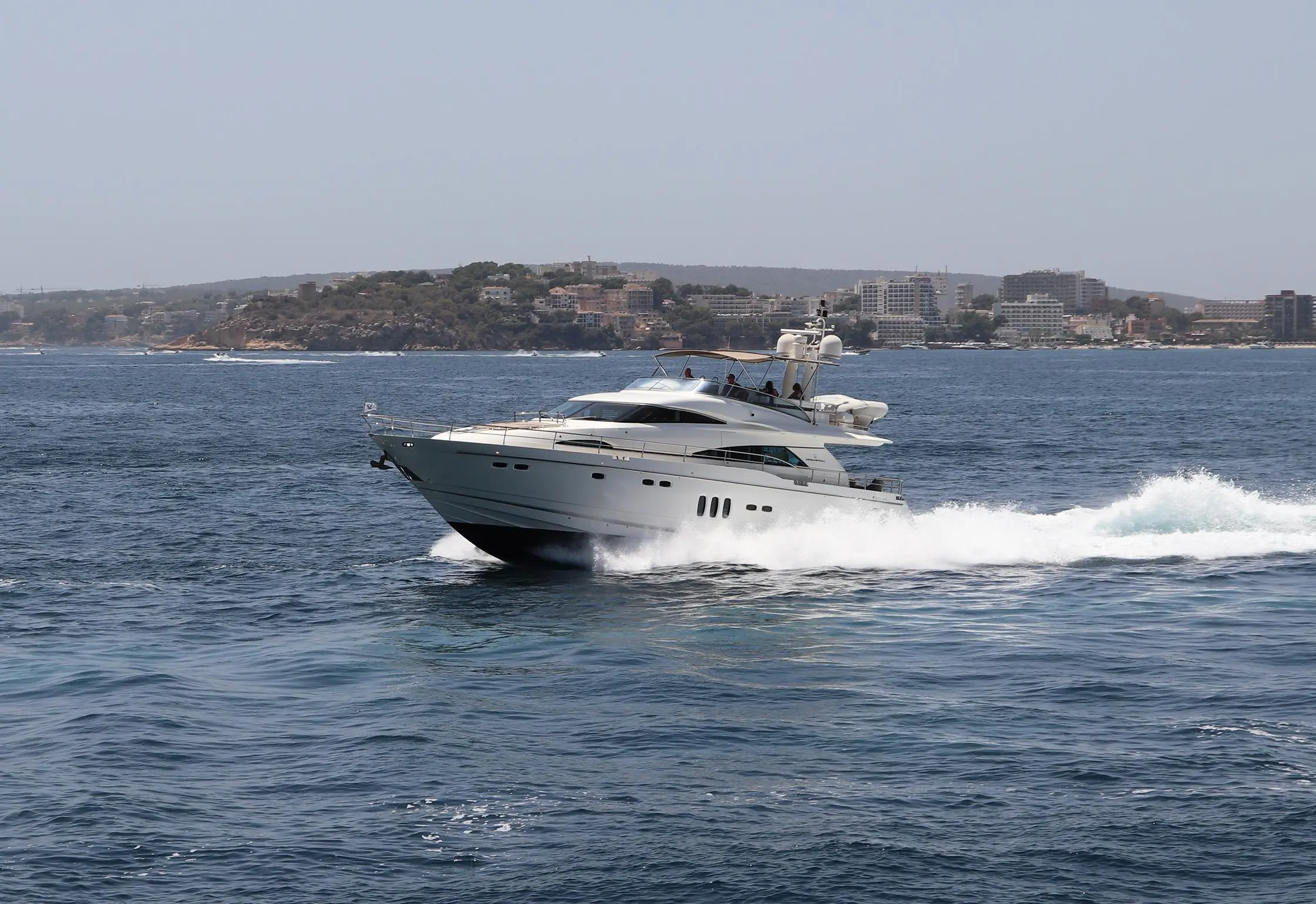 2007 Fairline squadron 68