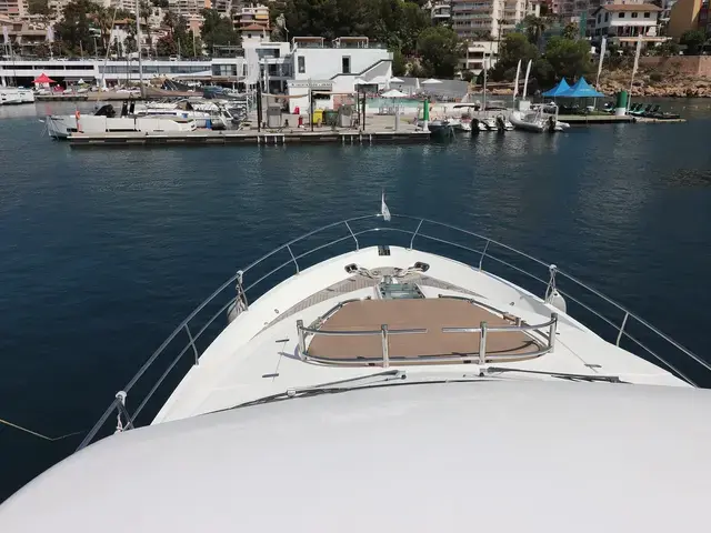 Fairline Squadron 68