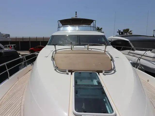 Fairline Squadron 68