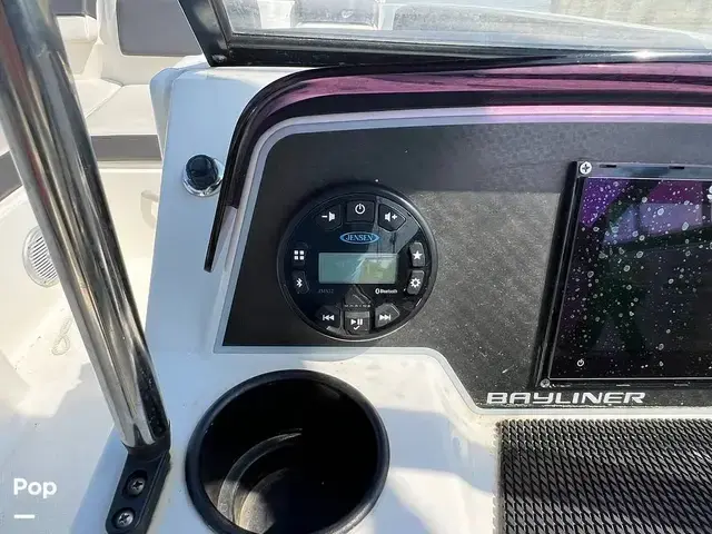 Bayliner Dx2200