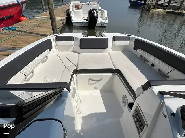 Bayliner Dx2200