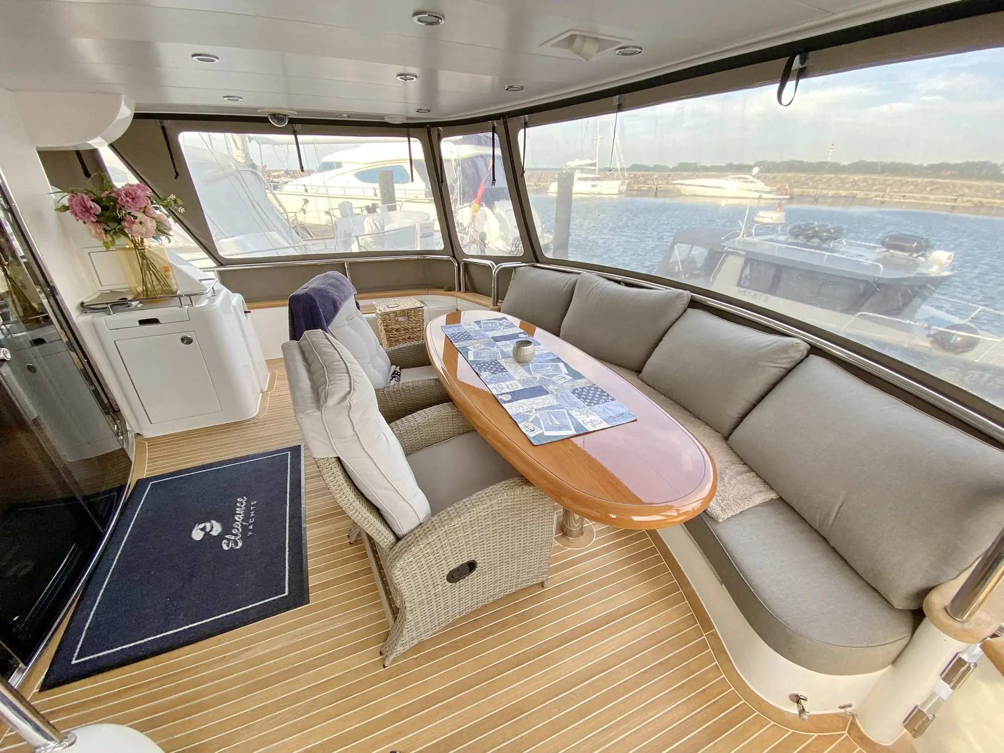 2008 Seafarer 68