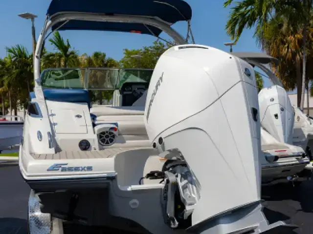 Crownline 25