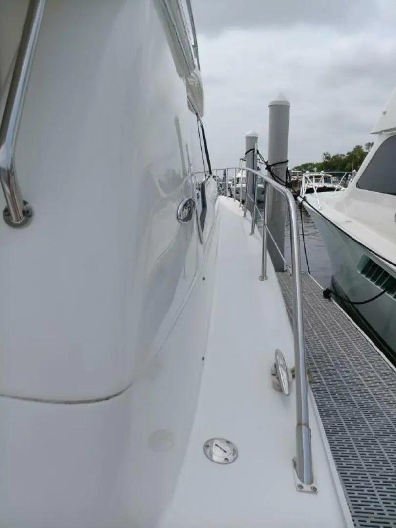 2002 Sea Ray 480 flybridge