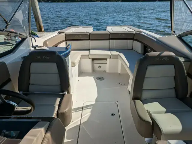 Sea Ray 270 Slx