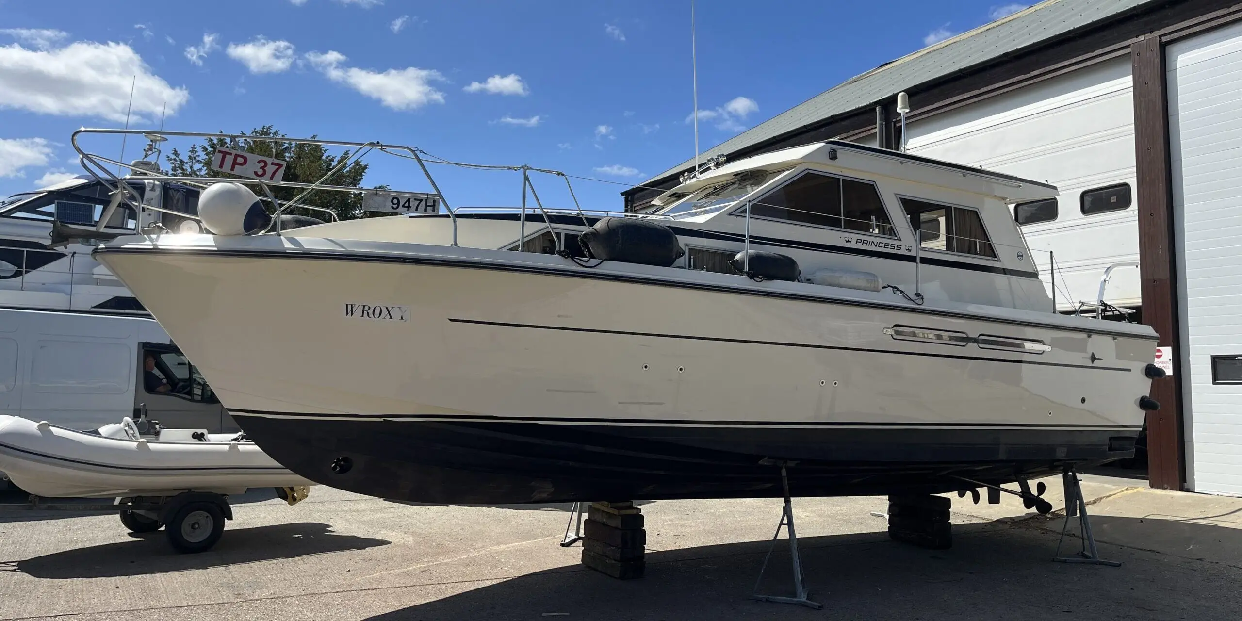 1982 Princess 33