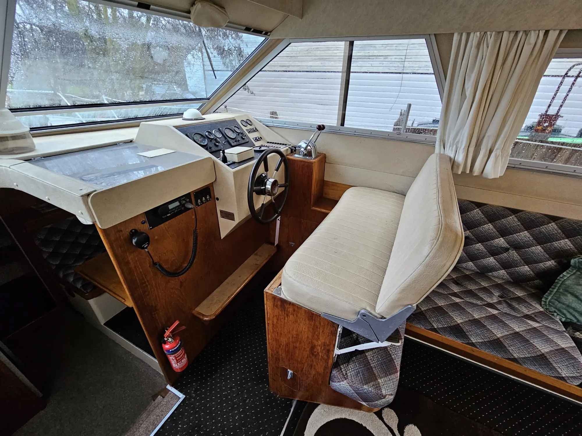 1982 Princess 33