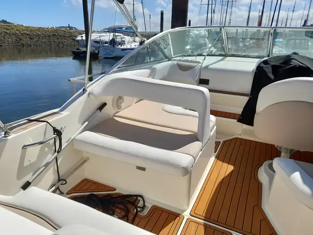 Sea Ray 255 Sundancer