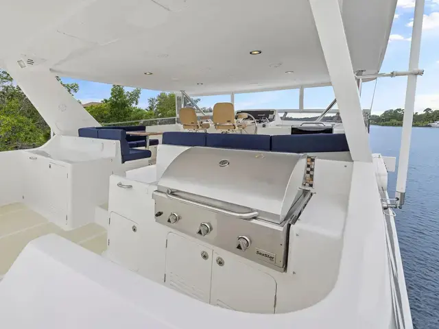 Outer Reef 700 Motoryacht