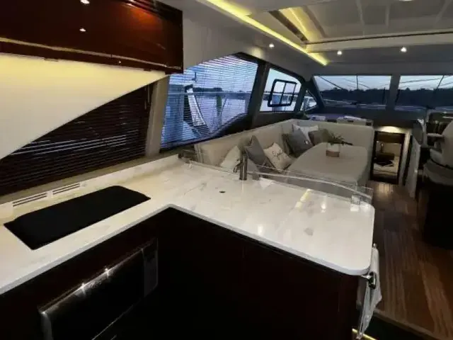 Sea Ray 460 Sundancer