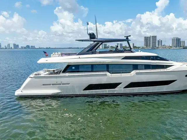 Ferretti Yachts 850