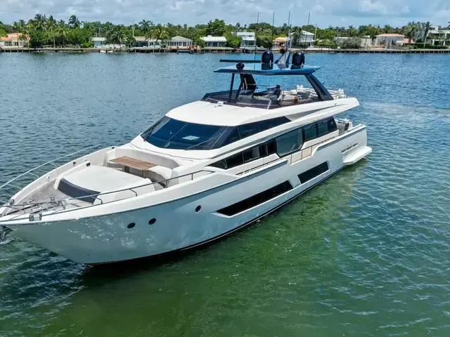 Ferretti Yachts 850