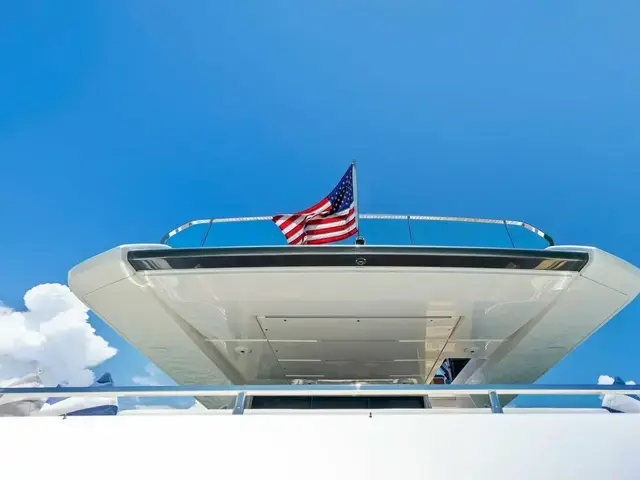 Ferretti Yachts 850