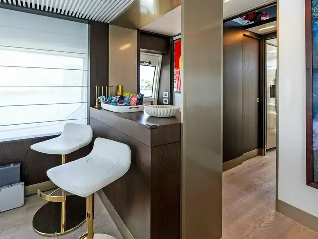 Ferretti Yachts 850