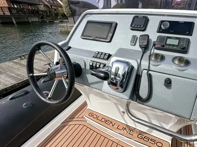 Grand RIB G850 RIB