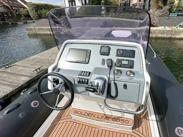 Grand RIB G850 RIB