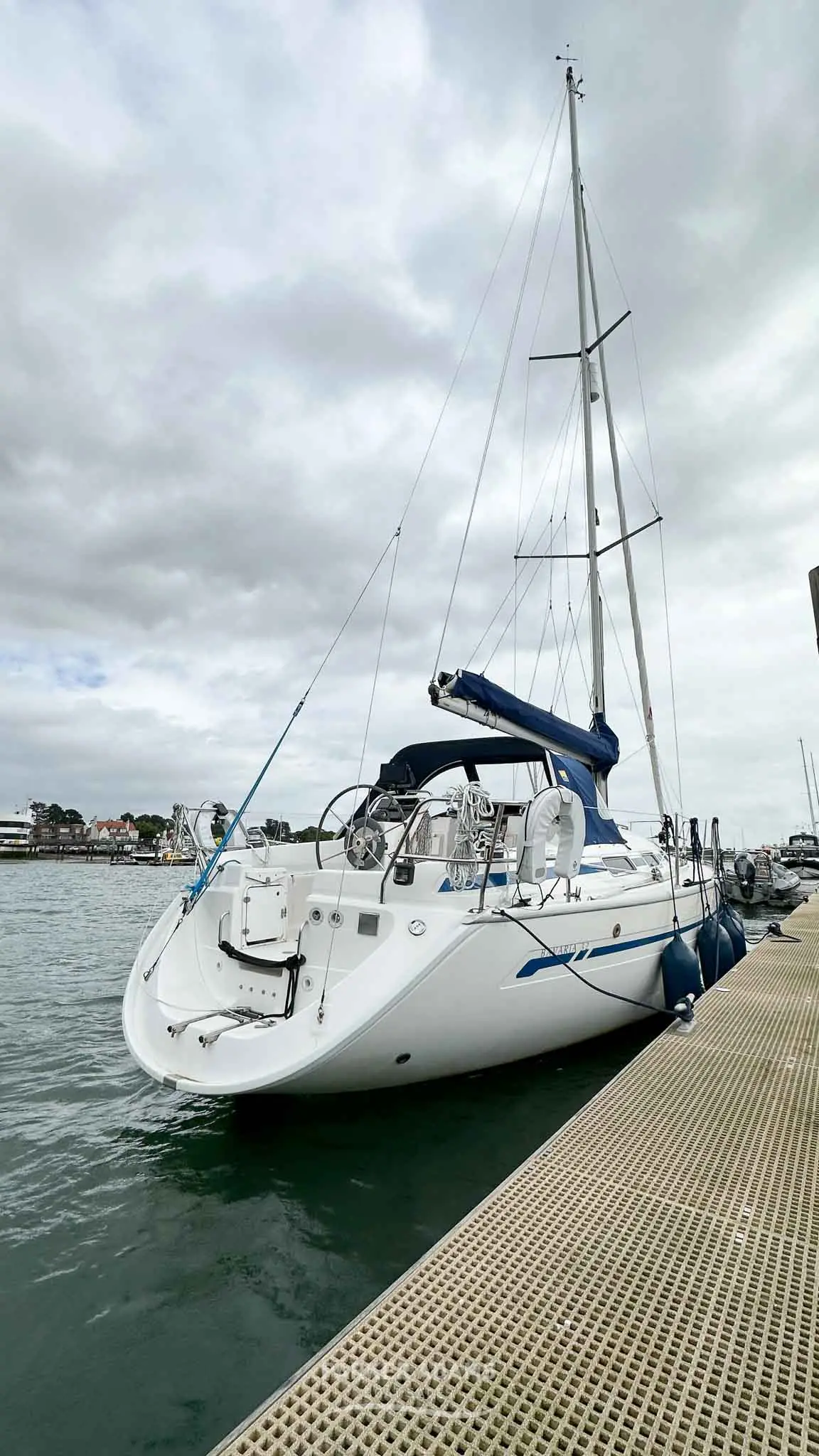 2001 Bavaria 32 cruiser