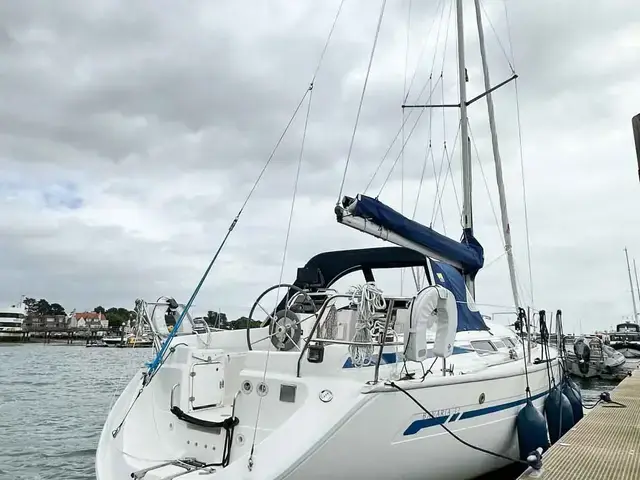 Bavaria 32 Cruiser