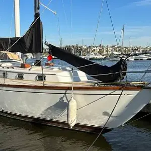 1979 Cape Dory 36