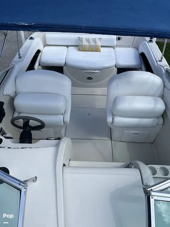 2004 Sea Ray 215 weekender