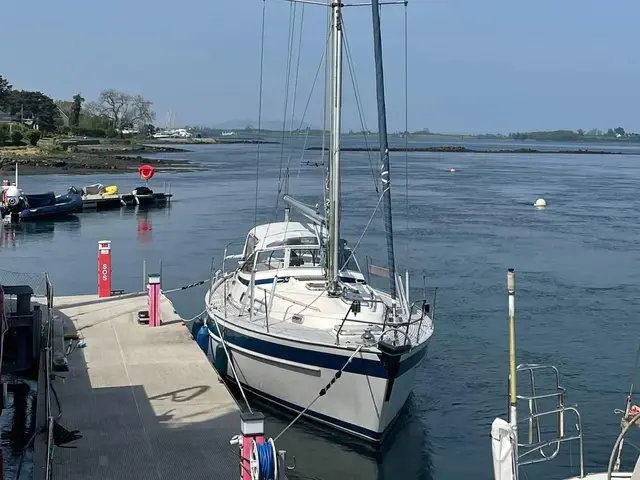 Hallberg-Rassy 36