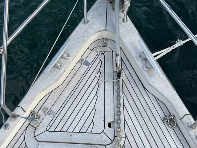 Hallberg-Rassy 36