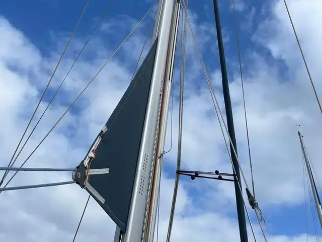 Hallberg-Rassy 36