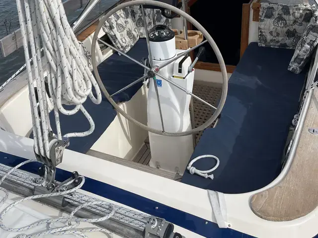 Hallberg-Rassy 36