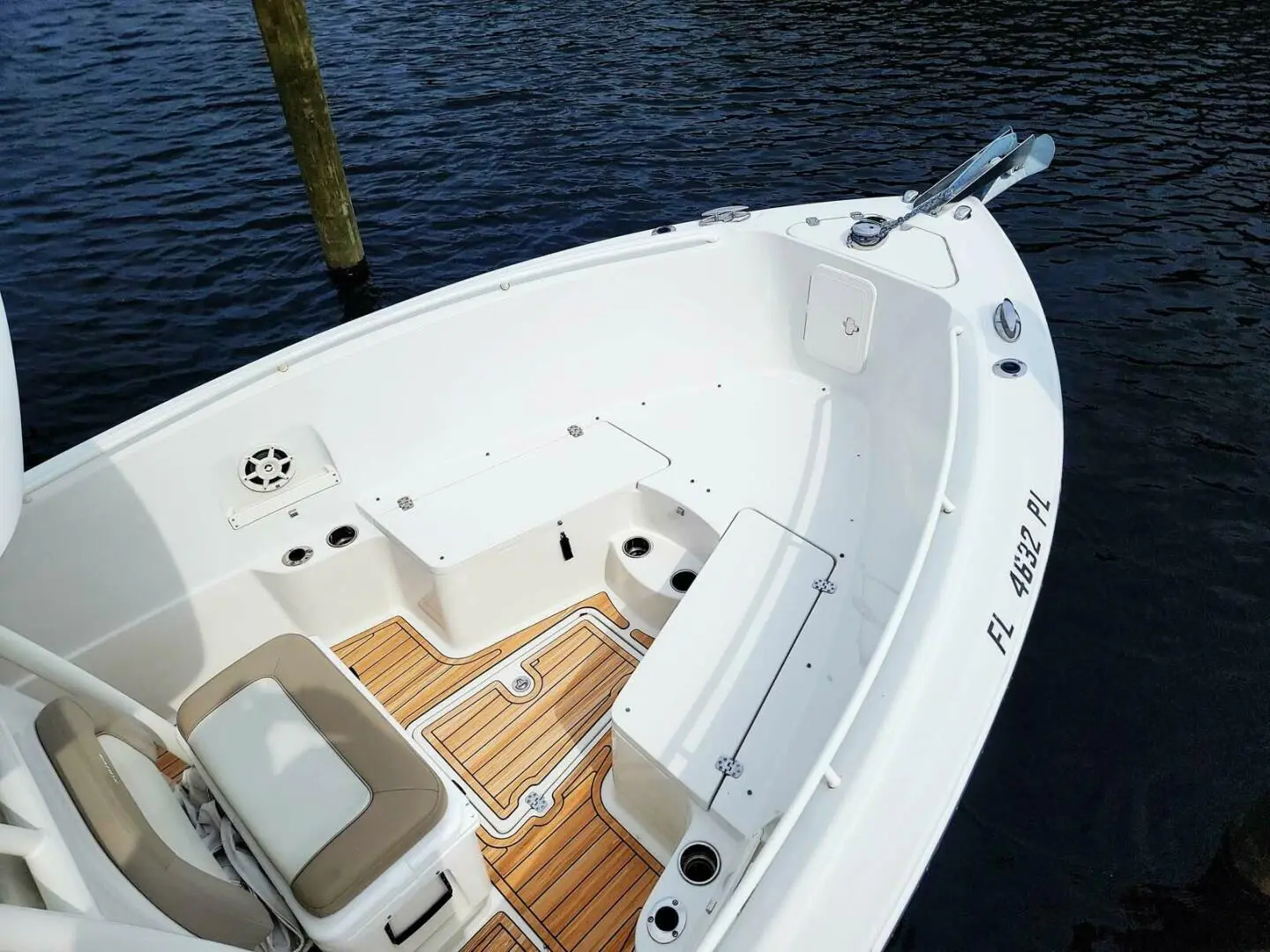 2012 Sailfish 2660 cc